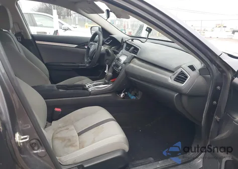 2019 Honda Civic Lx z USA, uszkodzony, nr VIN 19XFC2F61KE007610